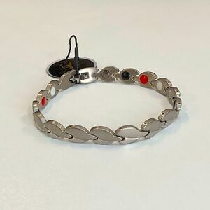 NWT UltraBand USA Titanium Healing Unisex Bracelet